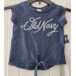 Old Navy rope logo pattern tie front tee